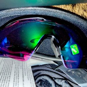 Oakley Radar EV Path polished black frame with prizm golf lenses never worn